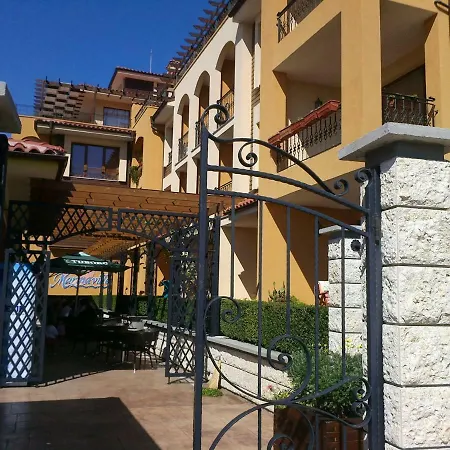 Apartment Studio In Marinaville